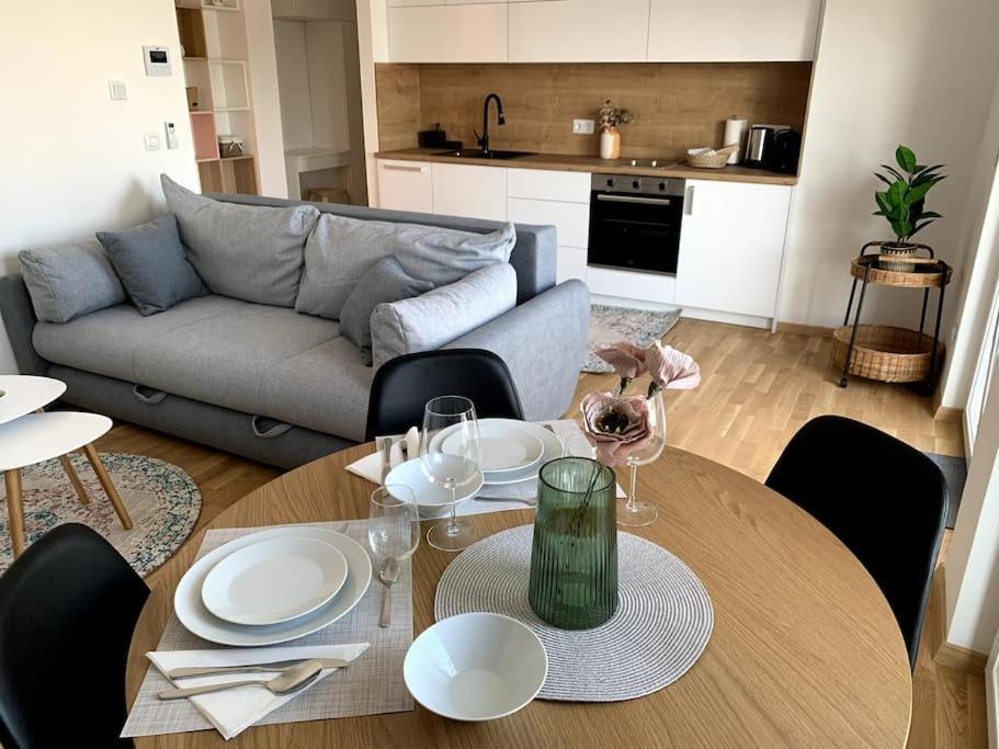 Deluxe Suites Anna Vodice Luaran gambar